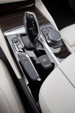 BMW 540i Sedan M Sport 2017 года (WW)